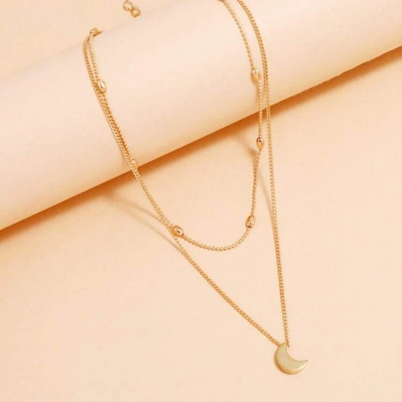 *Nevaria* Moon Layered Necklace - Picture 4 of 4